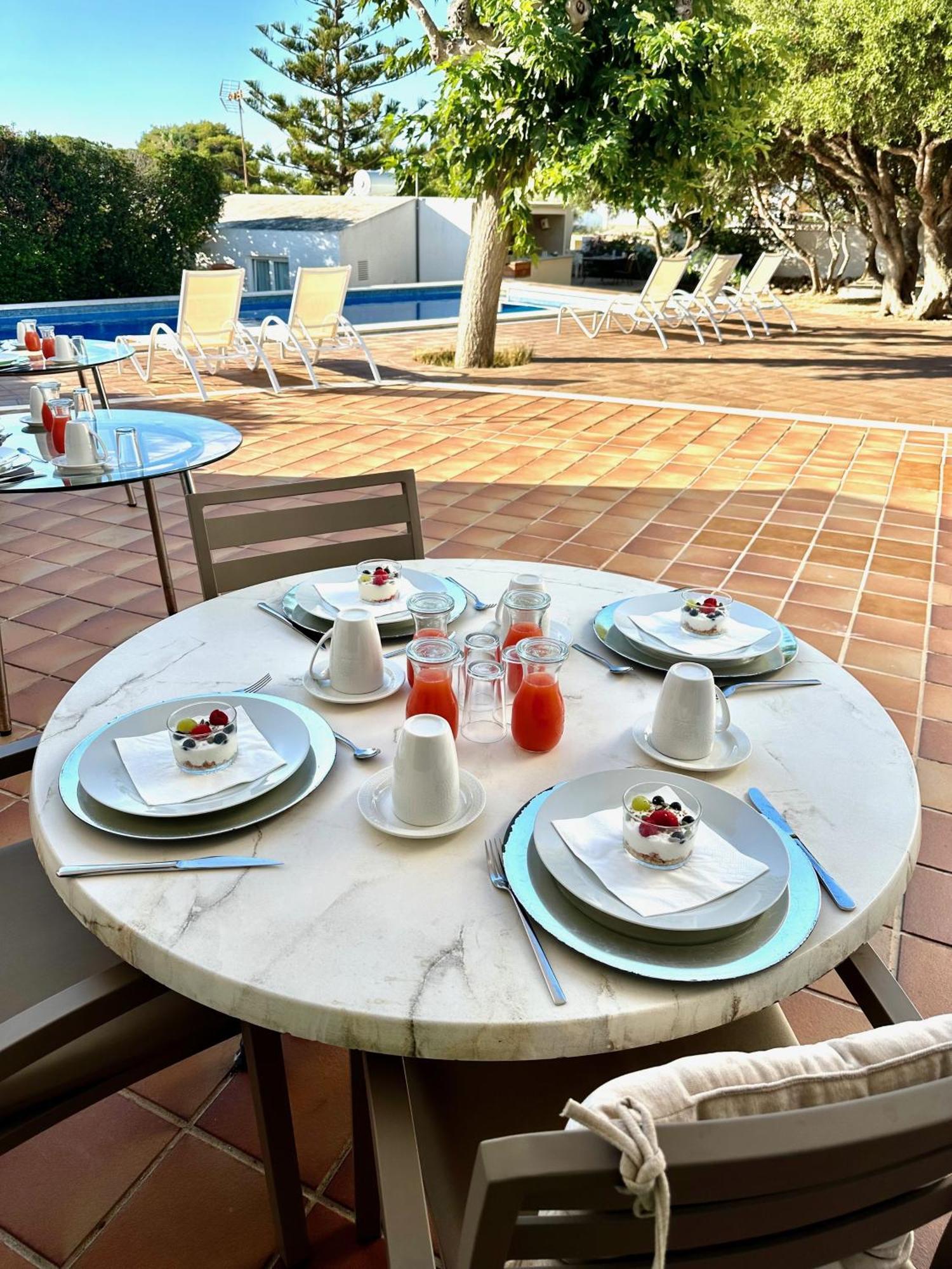 Starbal Love Es Castell (Menorca) Exterior foto